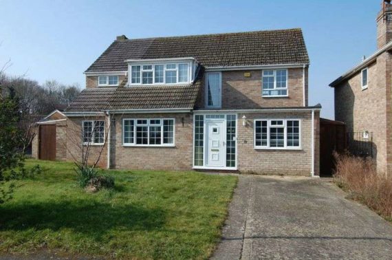 5&nbsp;Bedroom&nbsp;Detached